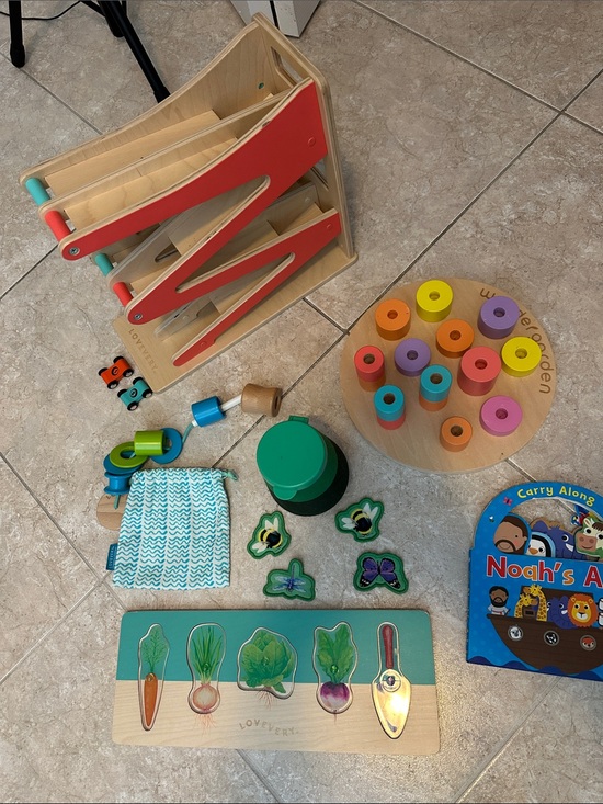 LOVEVERY Other - Lovevery adventures kit